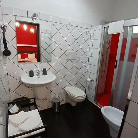 非洲西洛可早餐加卧室旅馆 卡塔尼亚